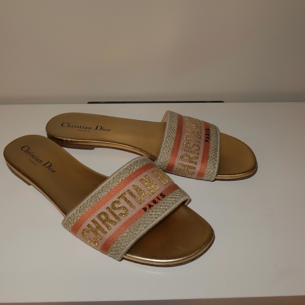 Dior Women's Sandals in Pink and Gold